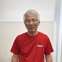 スタッフ